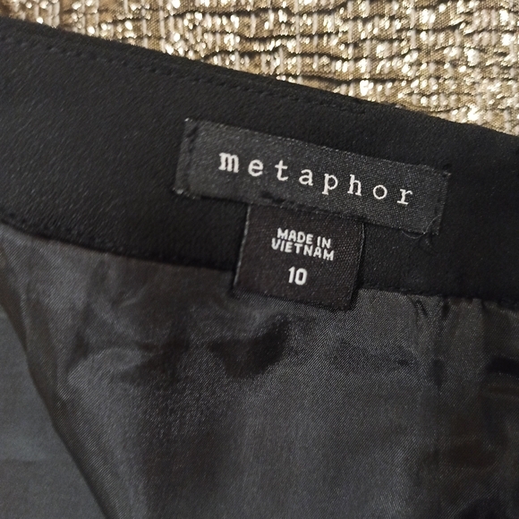 Metaphor Gold Skirt Womens Size10 Cobalt Dolphin Hem Black Textured NWT - Picture 10 of 16